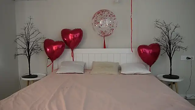 Snapshot of AnnaElys chatting on 02/17/25, 08:52 AnnaElys online show from 02/17/25, 08:52