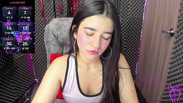 lilihot  online show from 09/25/25, 02:43