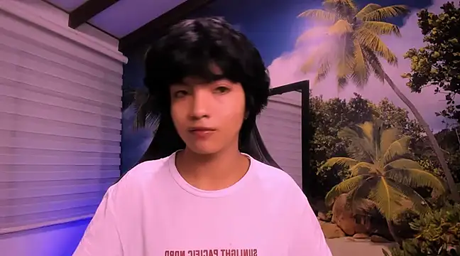 AllanYong18 online show from 01/21/25, 01:29