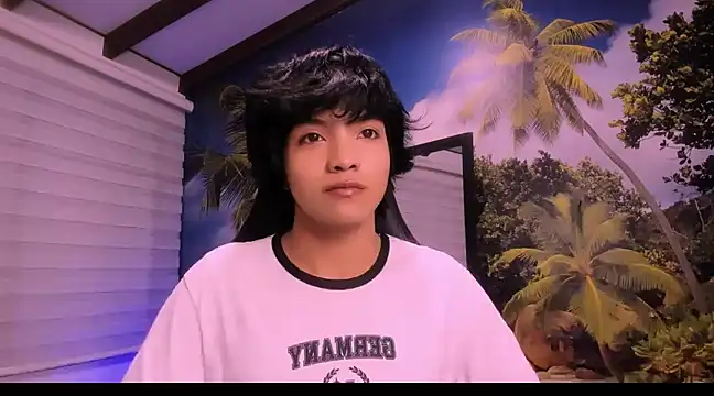 AllanYong18 online show from 01/22/25, 12:16