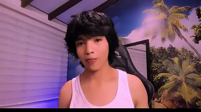 AllanYong18 online show from 01/23/25, 03:58