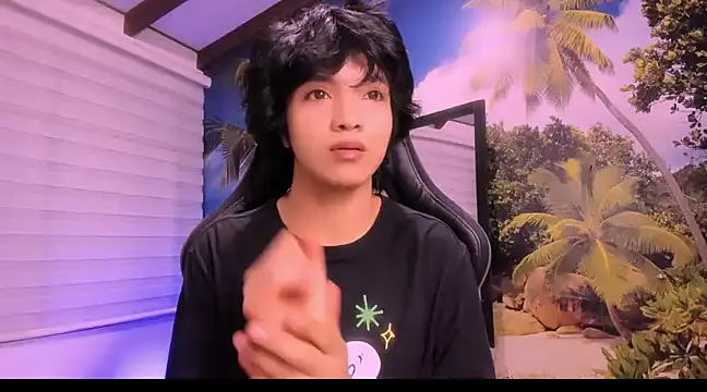 AllanYong18 online show from 01/27/25, 12:12