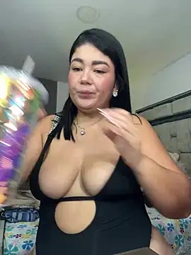 karla hotgirl online show from 02/25/25, 02:03