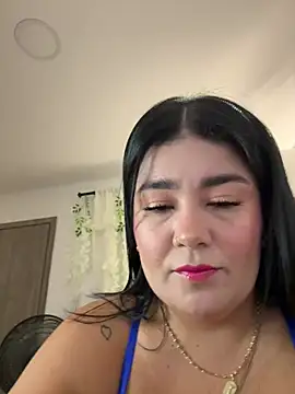Snapshot of karla_hotgirl chatting on 02/10/26, 01:10 karla hotgirl online show from 02/10/26, 01:10
