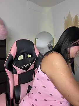 karla hotgirl online show from 07/29/26, 01:15