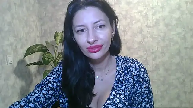 Snapshot of LissaBlossom chatting on 09/20/25, 03:46 LissaBlossom online show from 09/20/25, 03:46