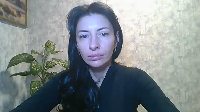Snapshot of LissaBlossom chatting on 10/08/25, 04:43 LissaBlossom online show from 10/08/25, 04:43
