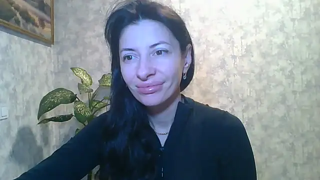 Snapshot of LissaBlossom chatting on 10/24/25, 03:47 LissaBlossom online show from 10/24/25, 03:47