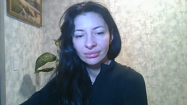 Snapshot of LissaBlossom chatting on 10/26/25, 04:18 LissaBlossom online show from 10/26/25, 04:18