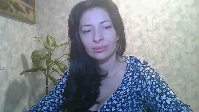 Snapshot of LissaBlossom chatting on 12/02/25, 03:56 LissaBlossom online show from 12/02/25, 03:56