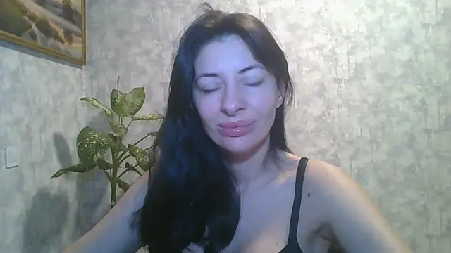 LissaBlossom online show from 12/17/25, 04:51