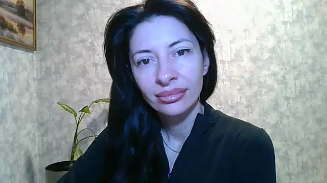LissaBlossom online show from 05/19/26, 04:19
