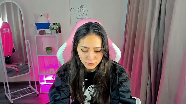 Bellalovesss online show from 01/18/25, 05:41