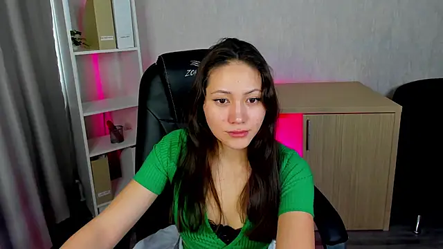 Bellalovesss online show from 03/17/25, 06:18