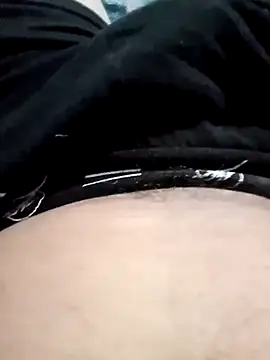 Snapshot of aiandru chatting on 03/12/25, 07:24 aiandru online show from 03/12/25, 07:24