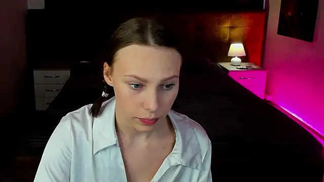 Aliceforfuun online show from 03/17/25, 06:51