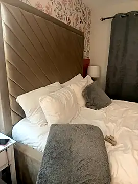 lucyRose xoxox online show from 10/01/25, 05:41