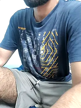 Snapshot of TOPMOON001 chatting on 09/30/25, 09:36 TOPMOON001 online show from 09/30/25, 09:36