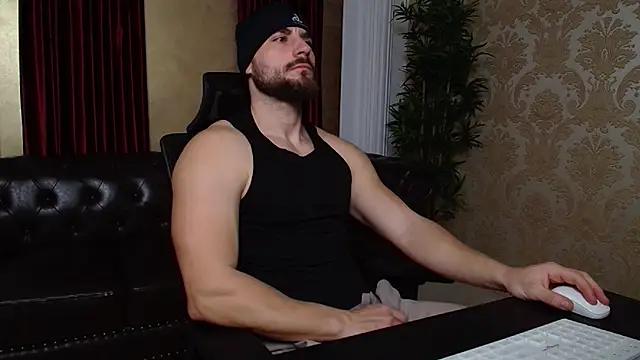 AdamJamesonn online show from 01/17/25, 06:36