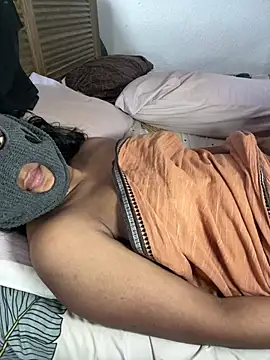 Snapshot of ArathyNambyarMallu chatting on 03/06/25, 12:30 ArathyNambyarMallu online show from 03/06/25, 12:30