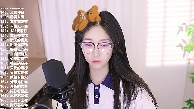 Muzi-sing online show from 09/23/25, 08:28