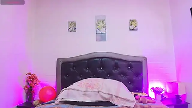 VickyBoobss online show from 07/19/26, 02:04