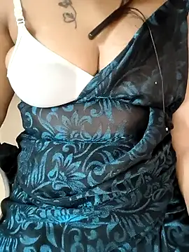 Snapshot of Lolitatamil chatting on 03/06/26, 06:15 Lolitatamil online show from 03/06/26, 06:15