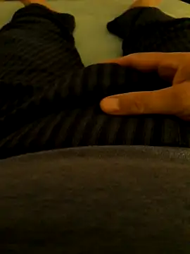 Snapshot of Schwach041967 chatting on 10/19/25, 06:25 Schwach041967 online show from 10/19/25, 06:25