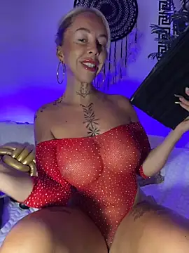 CheekyChels online show from 09/17/25, 04:19