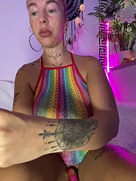 CheekyChels online show from 10/19/25, 08:59