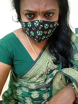 Snapshot of kanikasree chatting on 01/12/25, 04:29 kanikasree online show from 01/12/25, 04:29