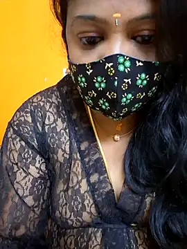 Snapshot of kanikasree chatting on 01/17/25, 01:03 kanikasree online show from 01/17/25, 01:03