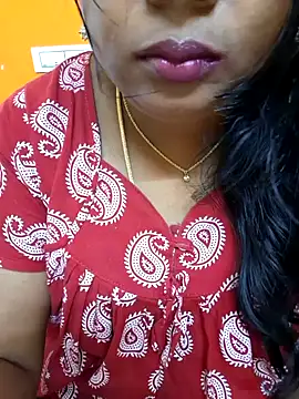 Snapshot of kanikasree chatting on 01/18/25, 11:43 kanikasree online show from 01/18/25, 11:43