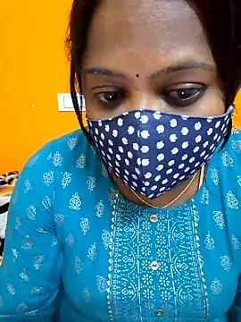 Snapshot of kanikasree chatting on 01/28/25, 09:08 kanikasree online show from 01/28/25, 09:08
