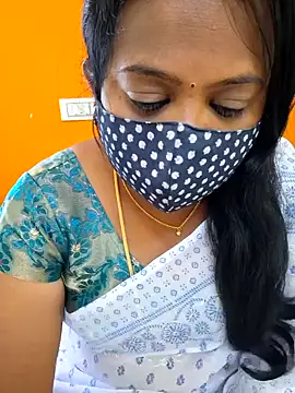 Snapshot of kanikasree chatting on 02/07/25, 07:40 kanikasree online show from 02/07/25, 07:40
