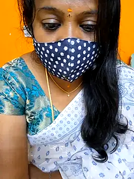 Snapshot of kanikasree chatting on 02/07/25, 09:04 kanikasree online show from 02/07/25, 09:04