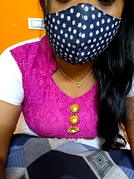 Snapshot of kanikasree chatting on 02/25/25, 04:57 kanikasree online show from 02/25/25, 04:57