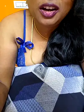 Snapshot of kanikasree chatting on 03/01/25, 09:15 kanikasree online show from 03/01/25, 09:15