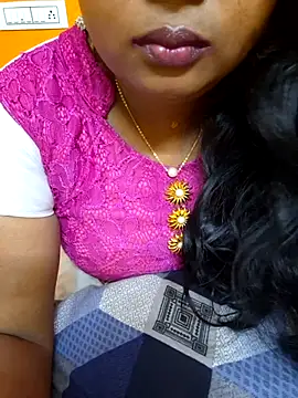 Snapshot of kanikasree chatting on 03/14/25, 07:55 kanikasree online show from 03/14/25, 07:55
