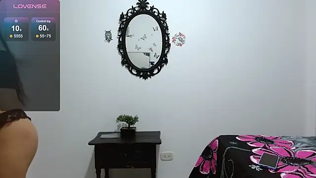 Snapshot of Candy_Mendez chatting on 03/05/25, 06:45 Candy Mendez online show from 03/05/25, 06:45