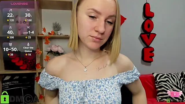 BeautyBlondy online show from 11/25/25, 01:22