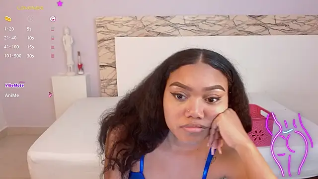 Snapshot of JasmineRose7 chatting on 03/04/25, 07:41 JasmineRose7 online show from 03/04/25, 07:41