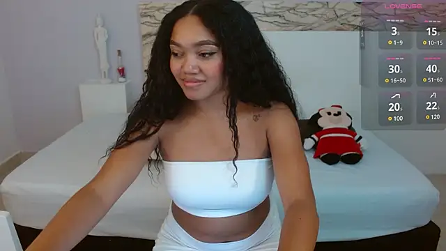 Snapshot of JasmineRose7 chatting on 03/11/25, 04:10 JasmineRose7 online show from 03/11/25, 04:10