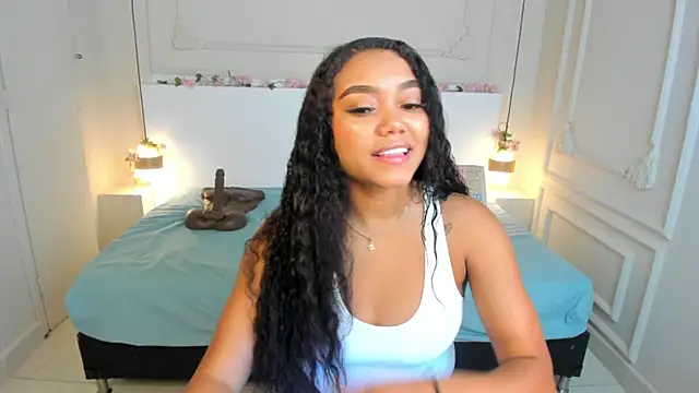 Snapshot of JasmineRose7 chatting on 09/29/25, 11:48 JasmineRose7 online show from 09/29/25, 11:48