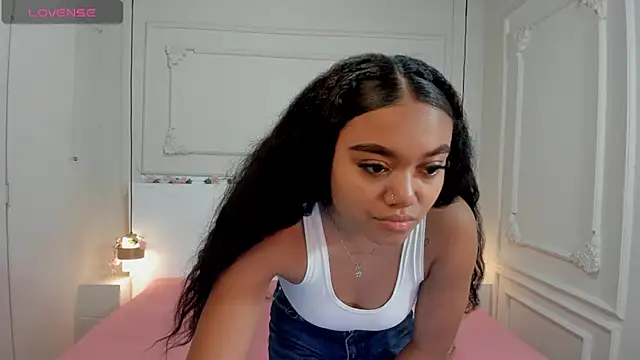 Snapshot of JasmineRose7 chatting on 10/20/25, 12:27 JasmineRose7 online show from 10/20/25, 12:27