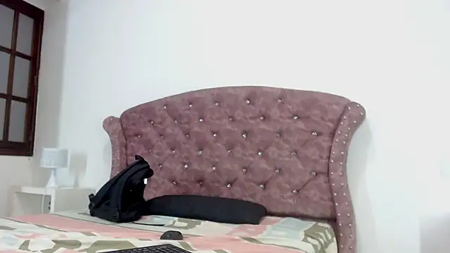 Kim Lennon online show from 02/19/25, 11:49