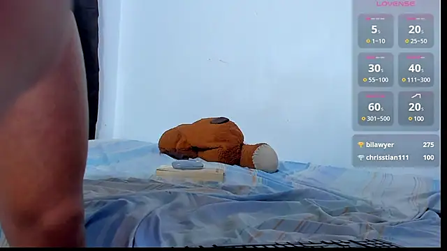 Snapshot of hall_hazel chatting on 01/17/25, 04:39 hall hazel online show from 01/17/25, 04:39