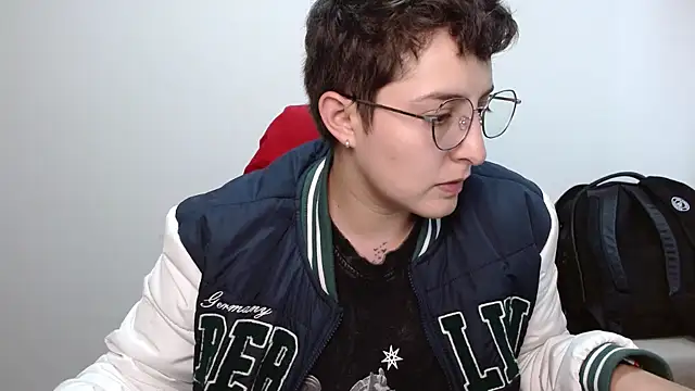 alex parker07 online show from 10/27/25, 09:52