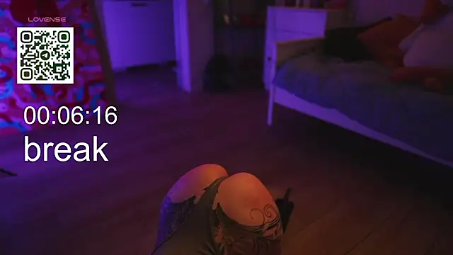 vse sukki online show from 09/25/25, 04:00