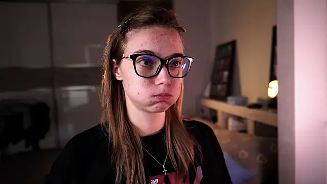 Snapshot of ileanacampbe chatting on 09/18/25, 04:25 ileanacampbe online show from 09/18/25, 04:25